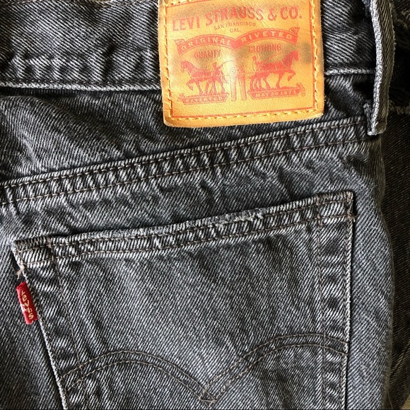 Levi's jeans the Wedgie Fit Ankle - Picture 8 of 11